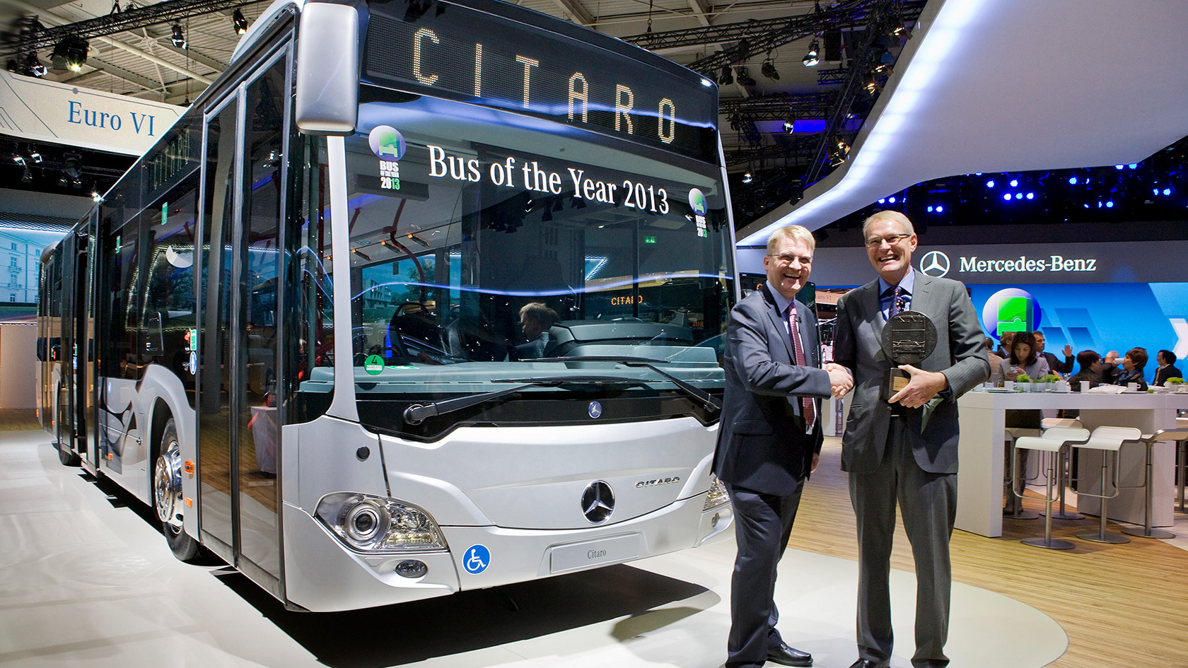 Электробус Mercedes Benz
