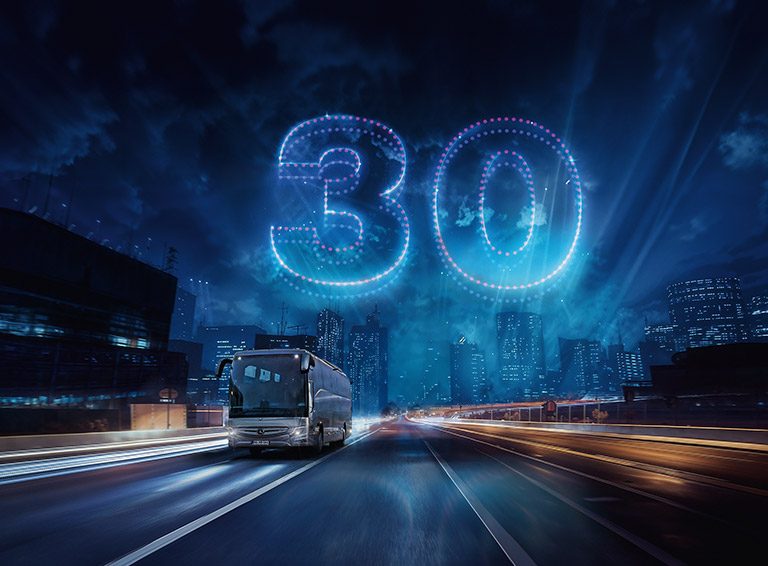 Mercedes-Benz Tourismo: Den klassiske turistbus fylder 30 år.