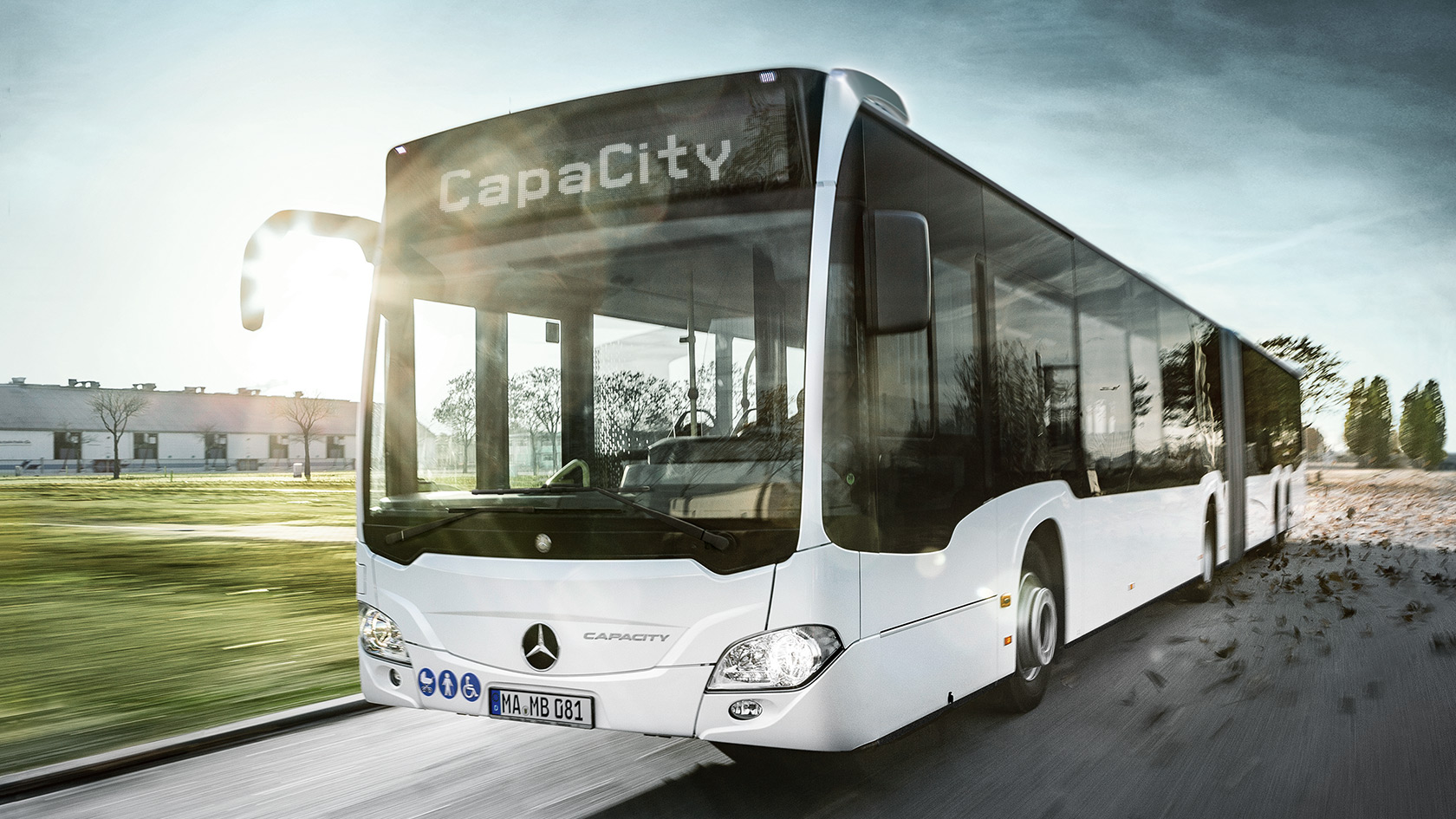 CapaCity & CapaCity L: La sécurité en cours de trajet – Mercedes ...