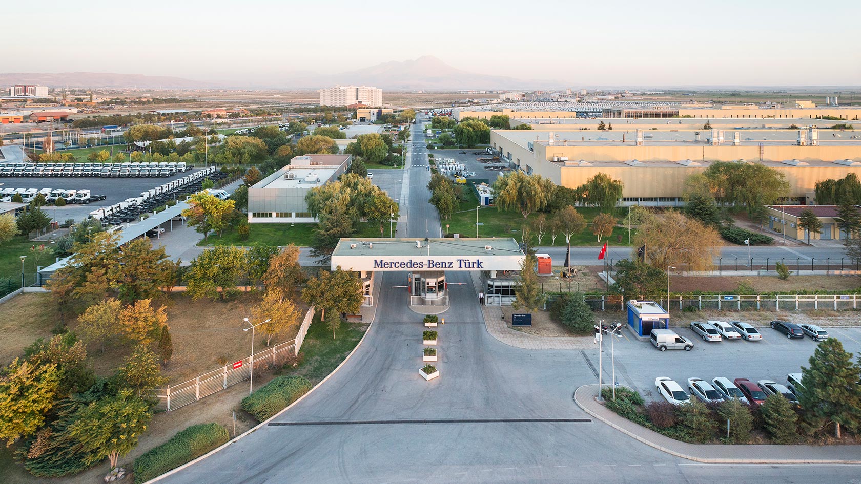 https www mercedes benz bus com tr tr brand contact and locations our location aksaray truck factory html